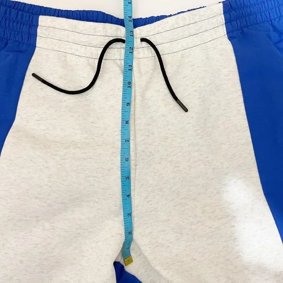 NIKE Icon Clash Loose Fit Jogger Pants NEW WITH TAGS - Picture 13 of 13